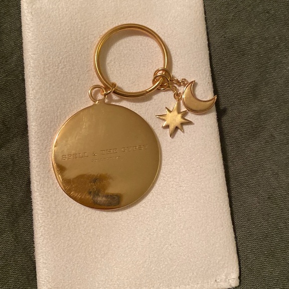 Spell Angeles Mystic Key Ring - Picture 4 of 4
